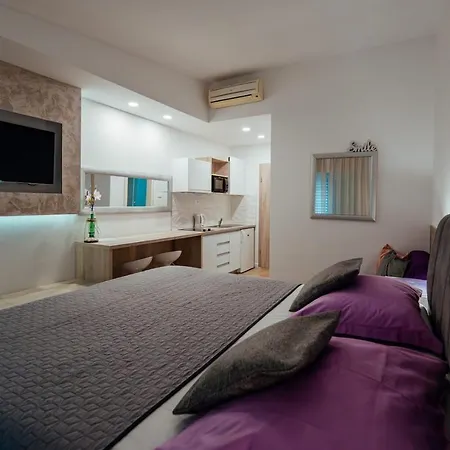 Apartment Tina *