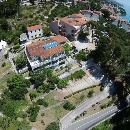 Apartament Tina